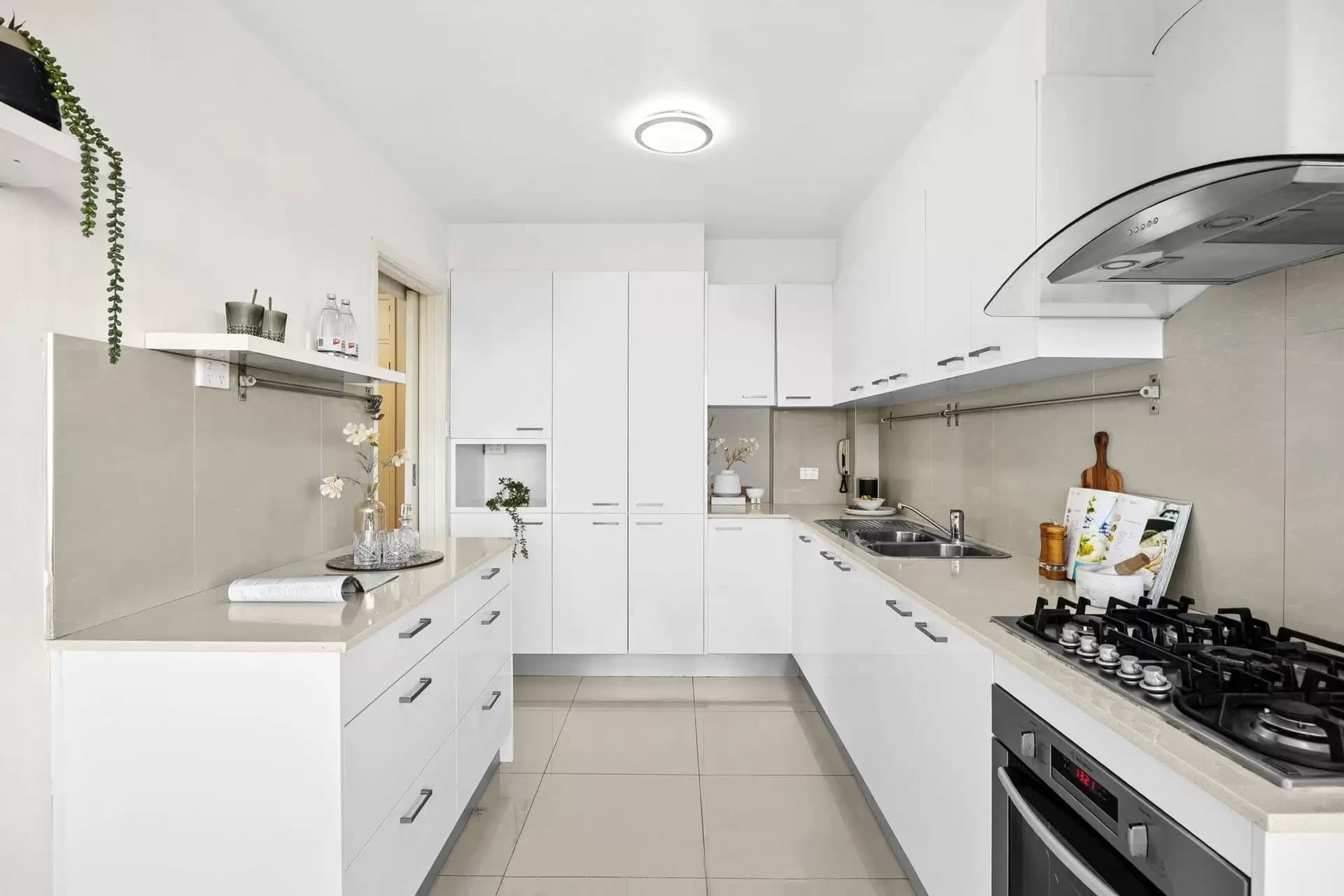 602/856 Pacific Highway, Chatswood - Thumbnail 3