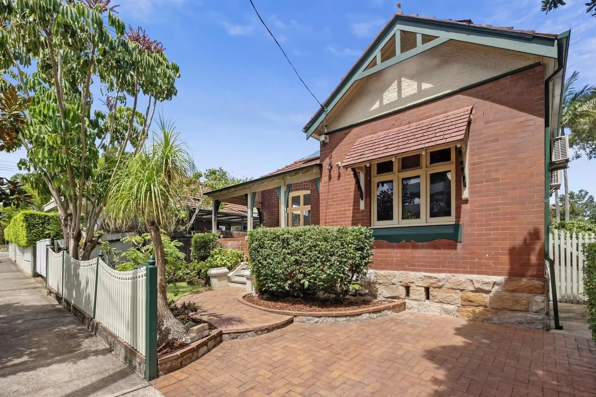 56 Johnson Street, Chatswood - Thumbnail 2