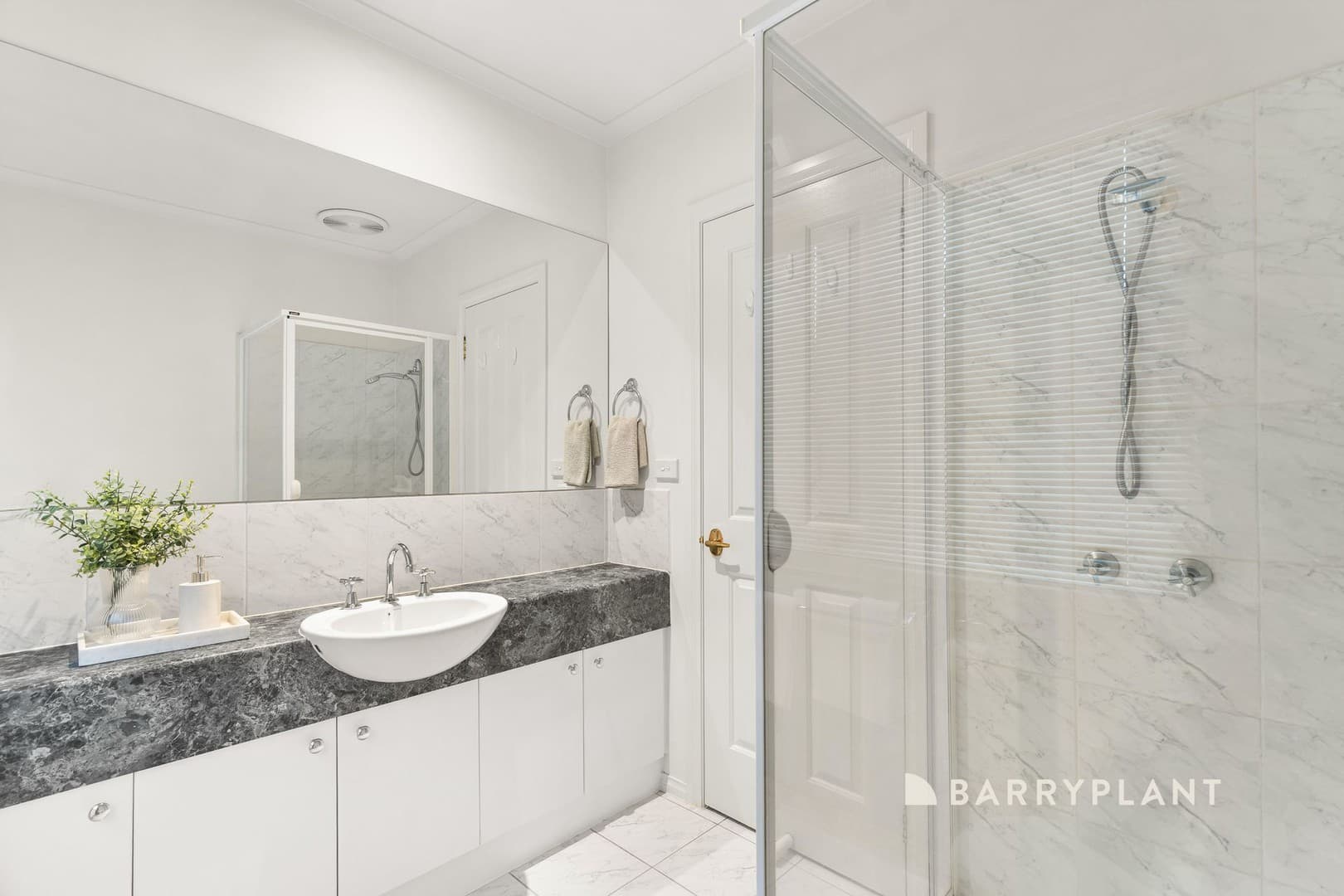 4 Parklane Way, Rowville, VIC 3178, Rowville - Thumbnail 8