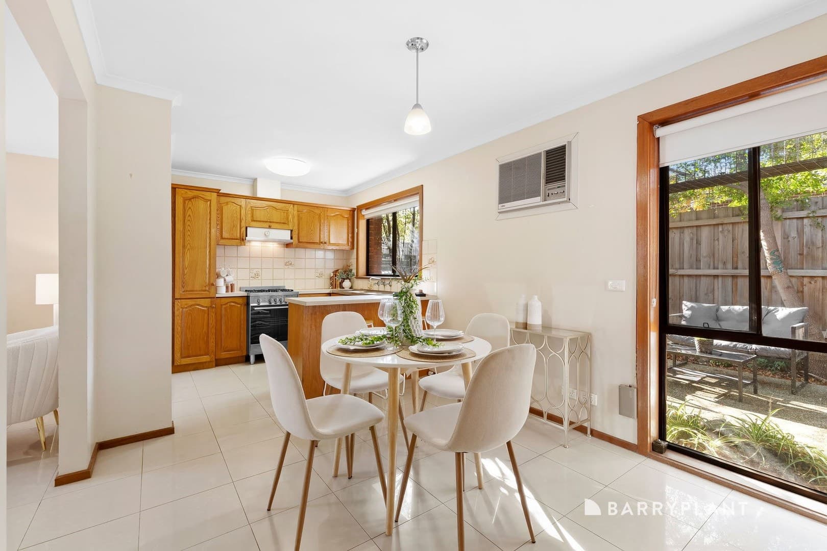 2/49 Strathallan Road, Macleod, VIC 3085, Macleod - Thumbnail 4