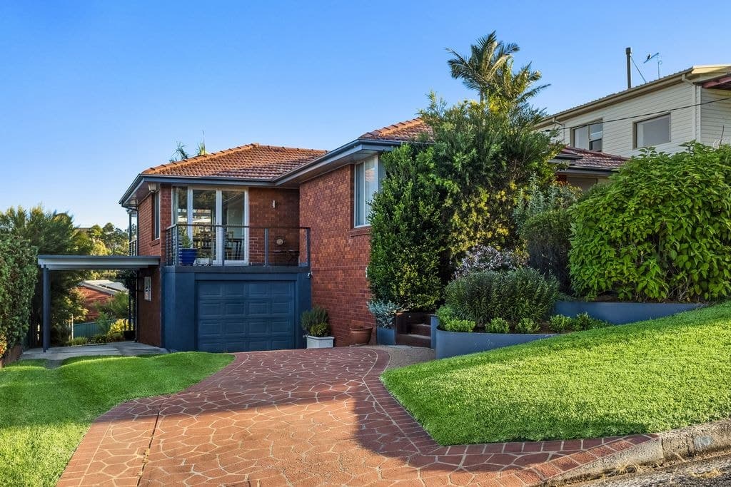 13 Sleigh Street, Figtree - Image 1
