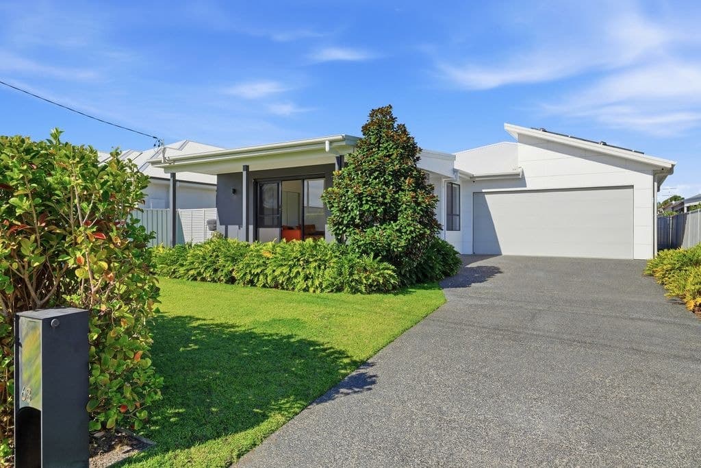 63 Pacific Street, Long Jetty - Image 1