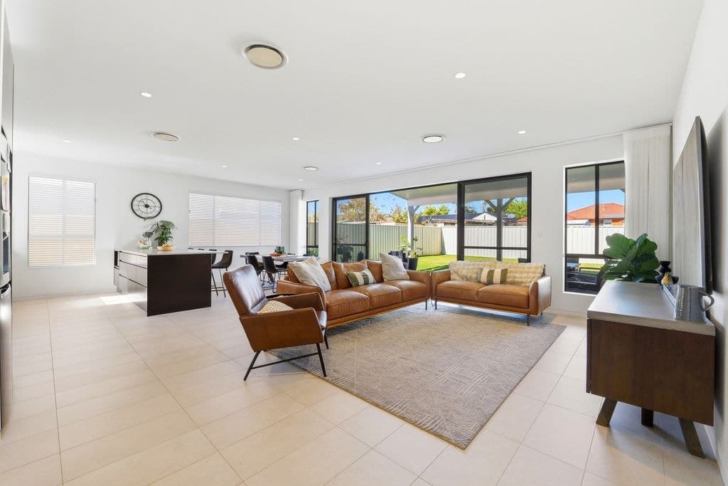 63 Pacific Street, Long Jetty - Thumbnail 4
