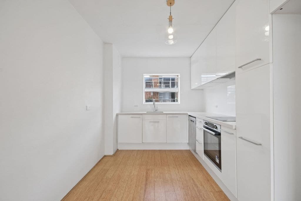 20/1 Osborne Road, Manly - Thumbnail 2