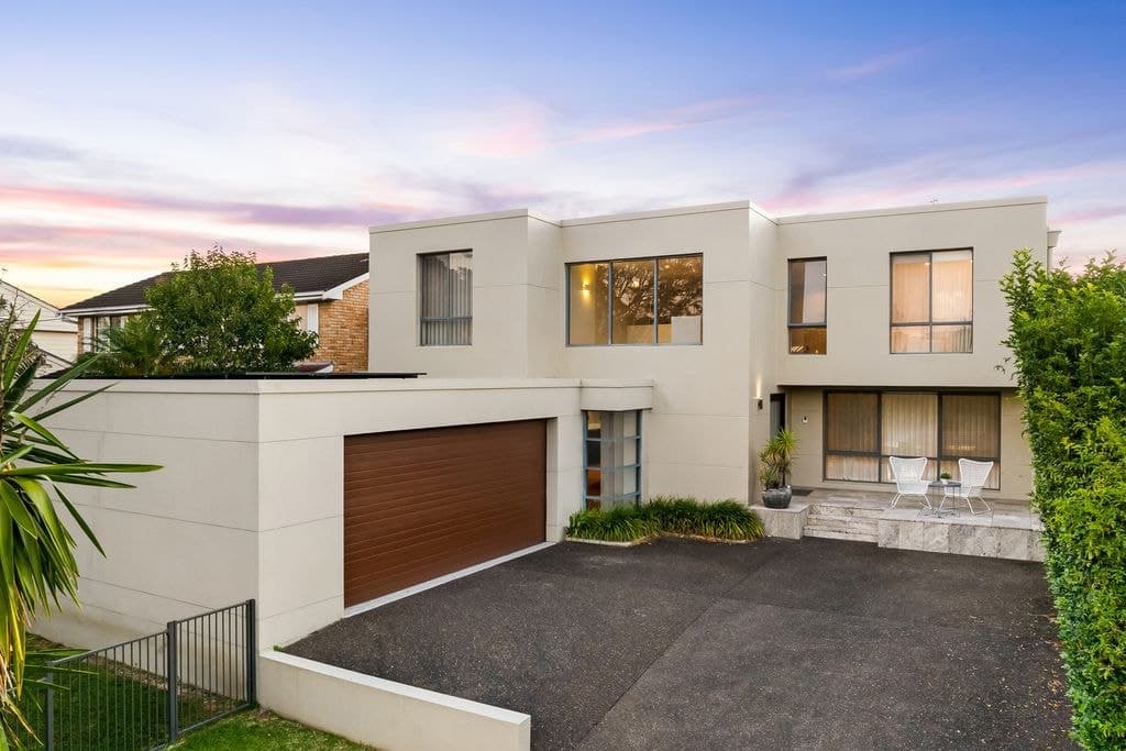 10 Valetta Street, West Wollongong - Image 1