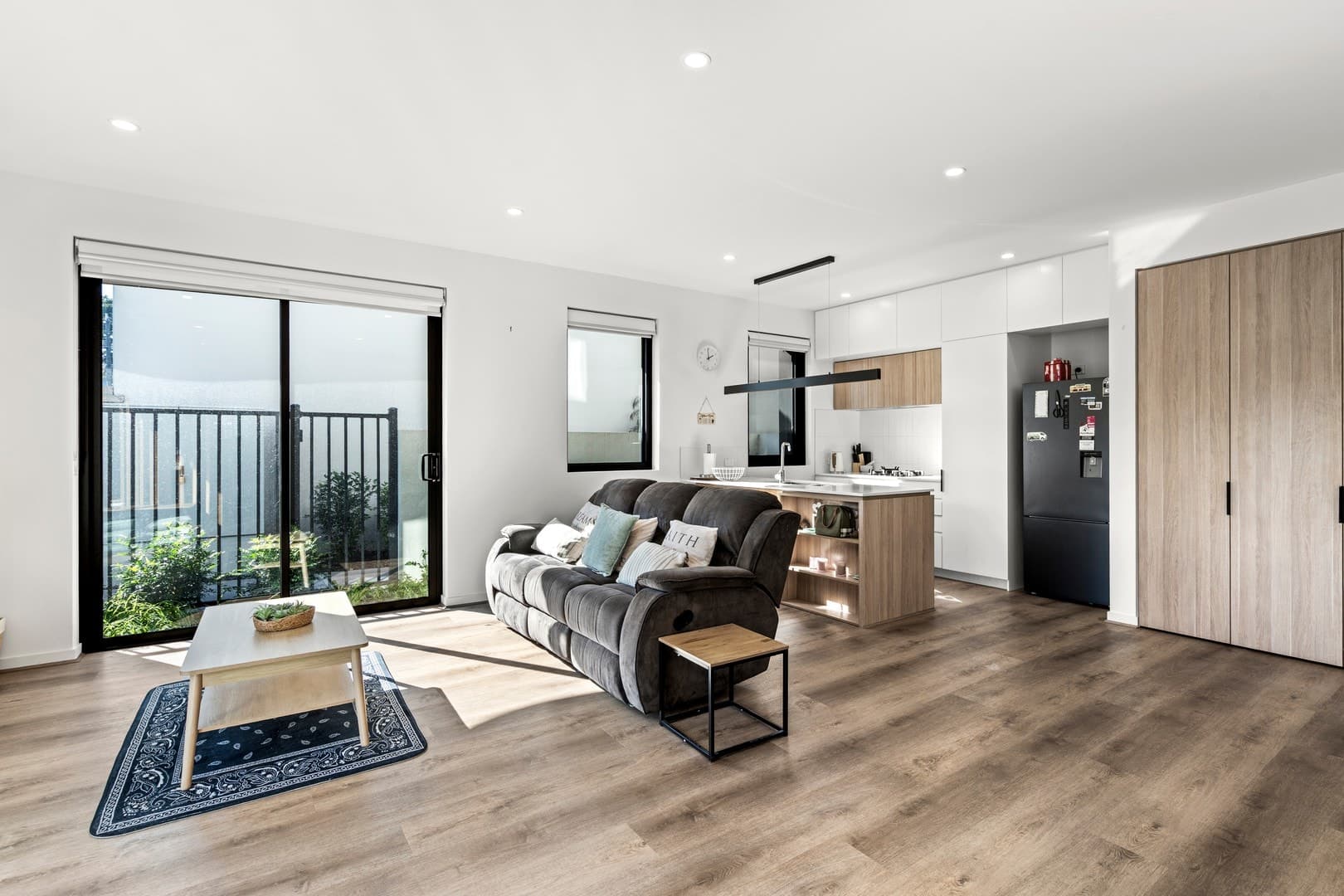 1/492-494 Pascoe Vale Road, Strathmore, VIC 3041, Strathmore - Thumbnail 2