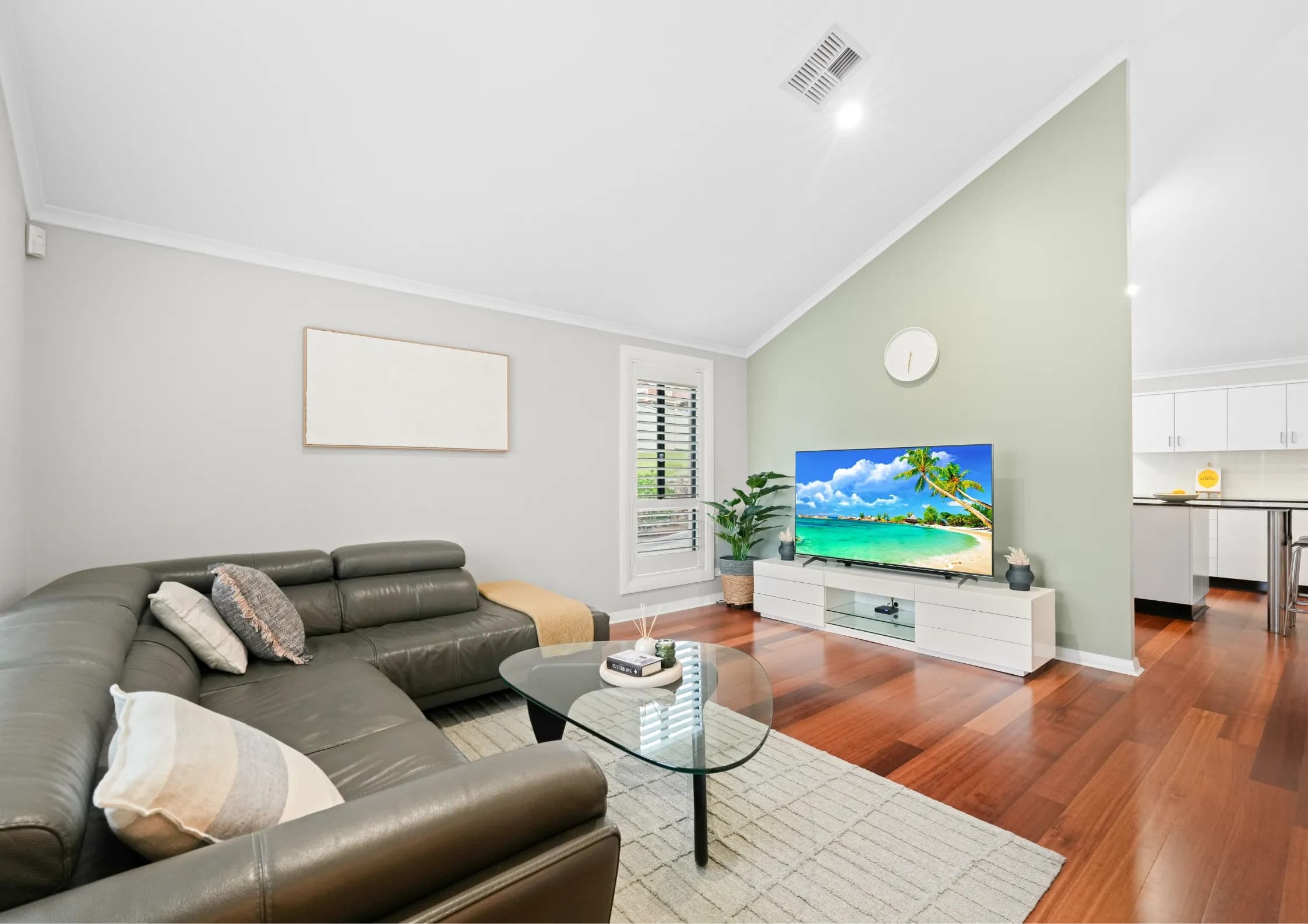 17 Harpur Place, Casula NSW 2170, Casula - Thumbnail 4