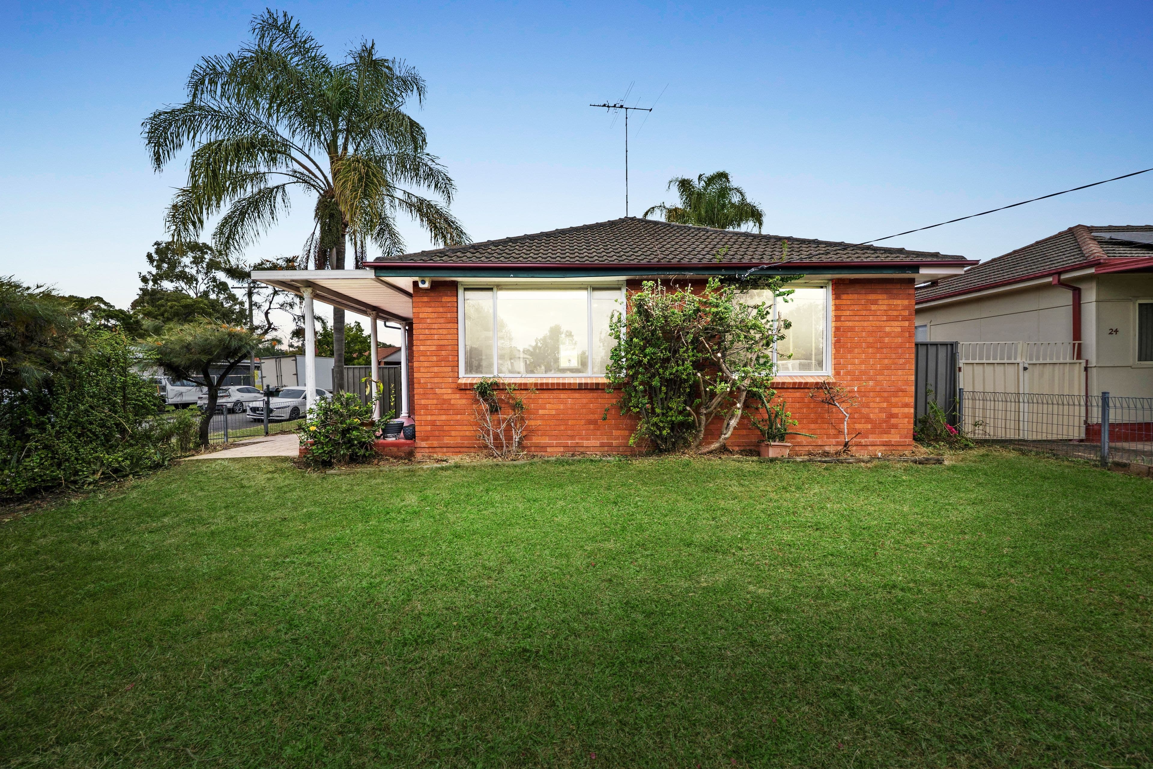22 Cosgrove Crescent, Kingswood NSW 2747, Kingswood - Thumbnail 2