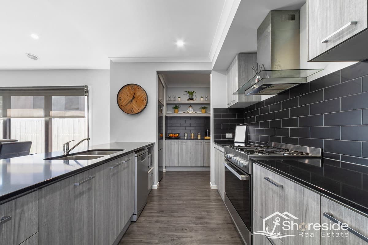 21 Warfe Drive, Lake Tyers Beach VIC 3909, Lake Tyers Beach - Image 1