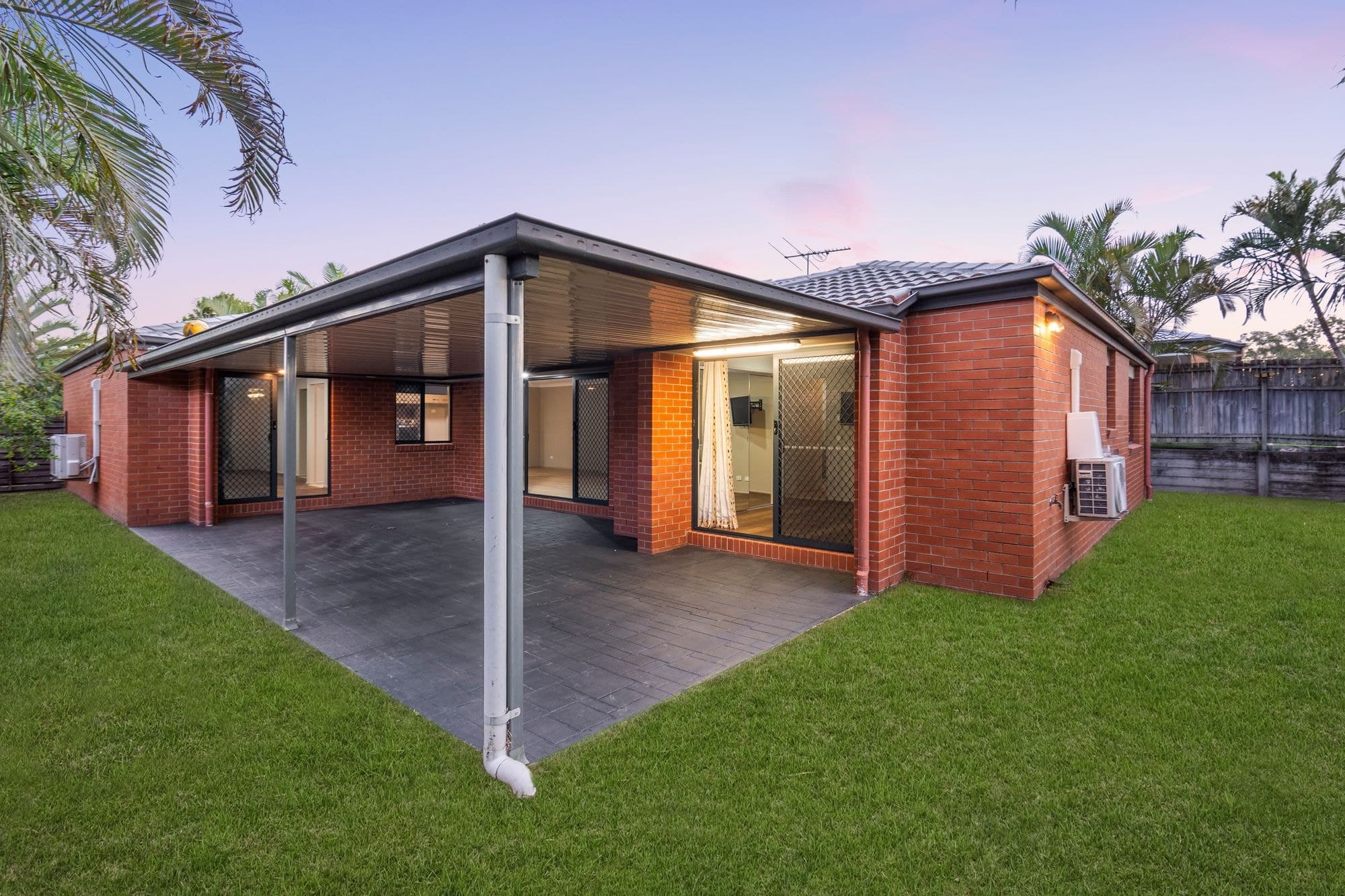 1 Mimosa Street, Parkinson QLD 4115, Parkinson - Image 1