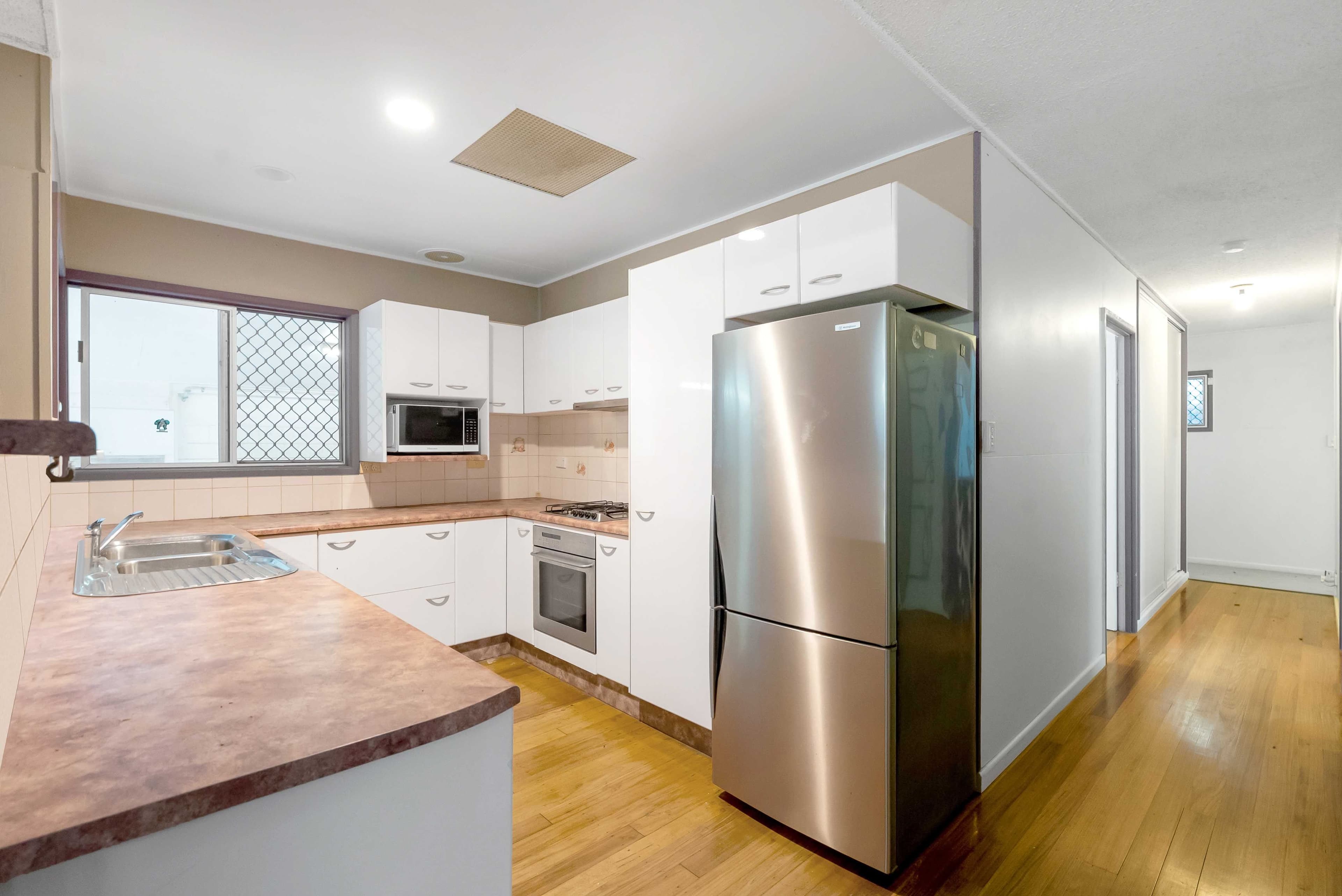451-453 Mccoombe Street, Mooroobool QLD 4870, Mooroobool - Thumbnail 4