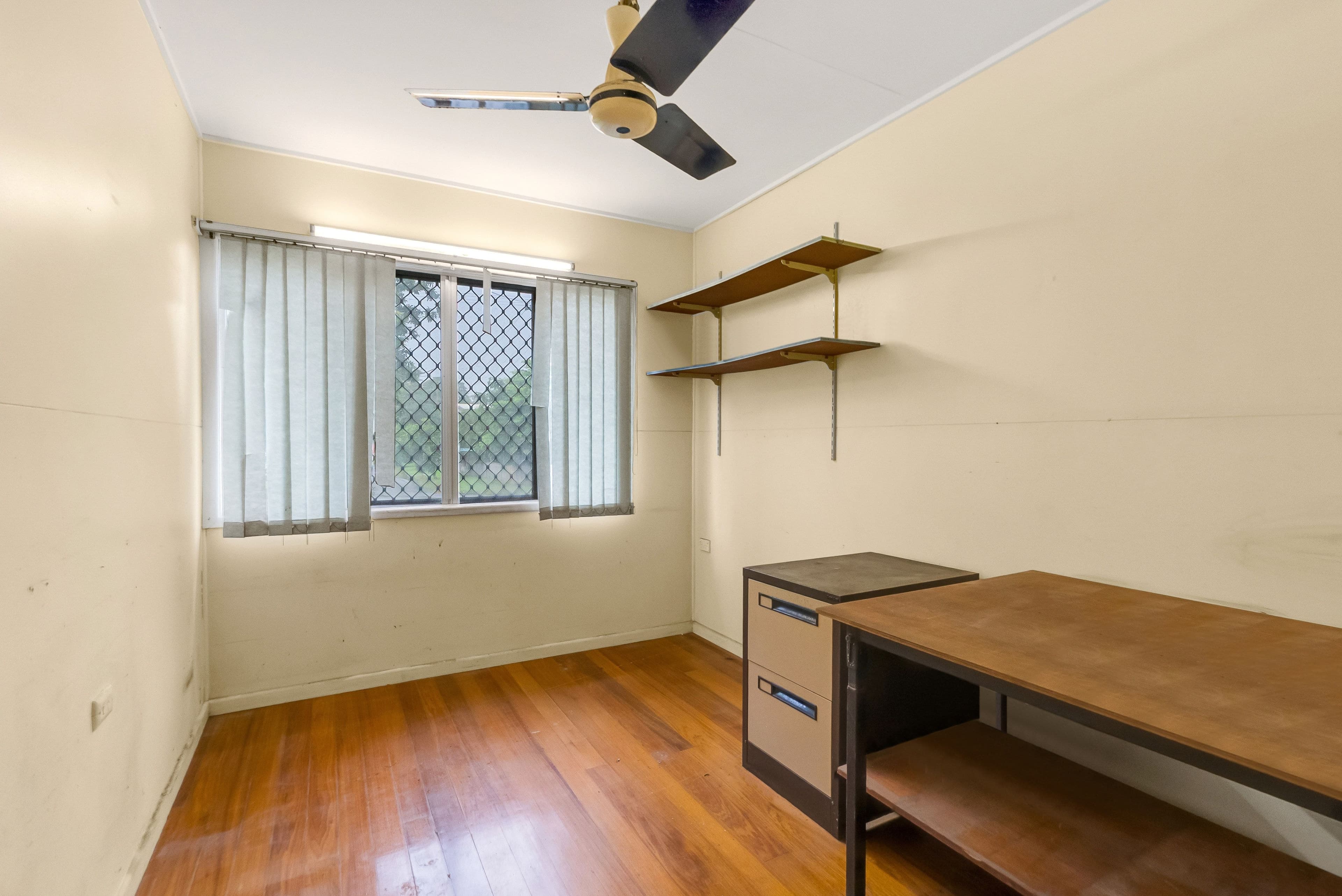 451-453 Mccoombe Street, Mooroobool QLD 4870, Mooroobool - Thumbnail 7