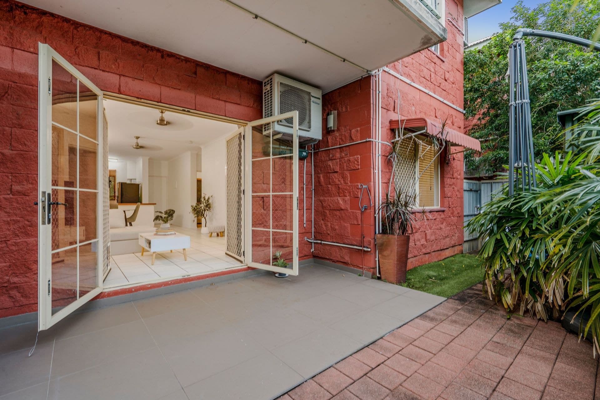 2/165 Mcmillans Road, Millner - Image 1