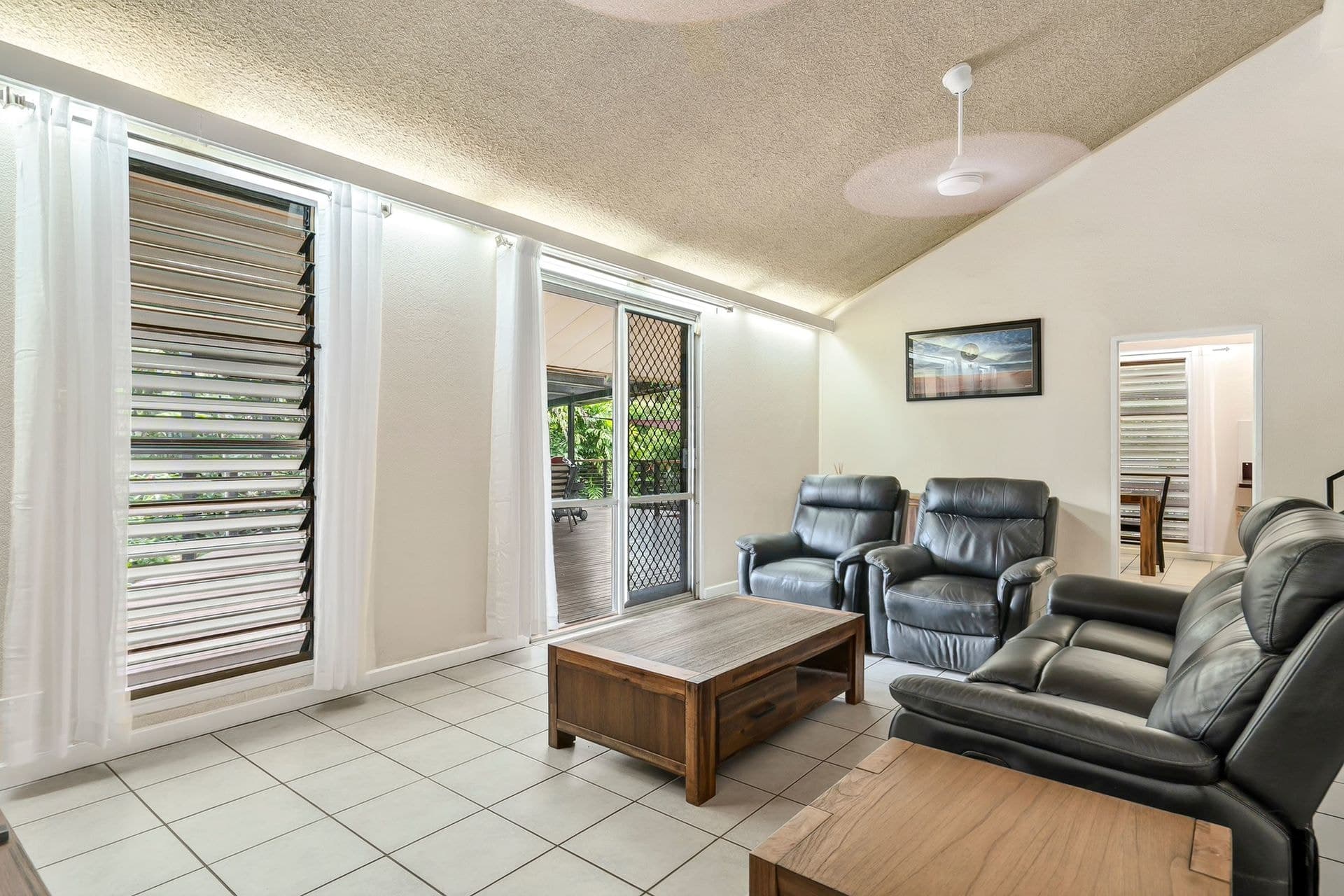 24 Curlew Circuit, Wulagi - Thumbnail 5