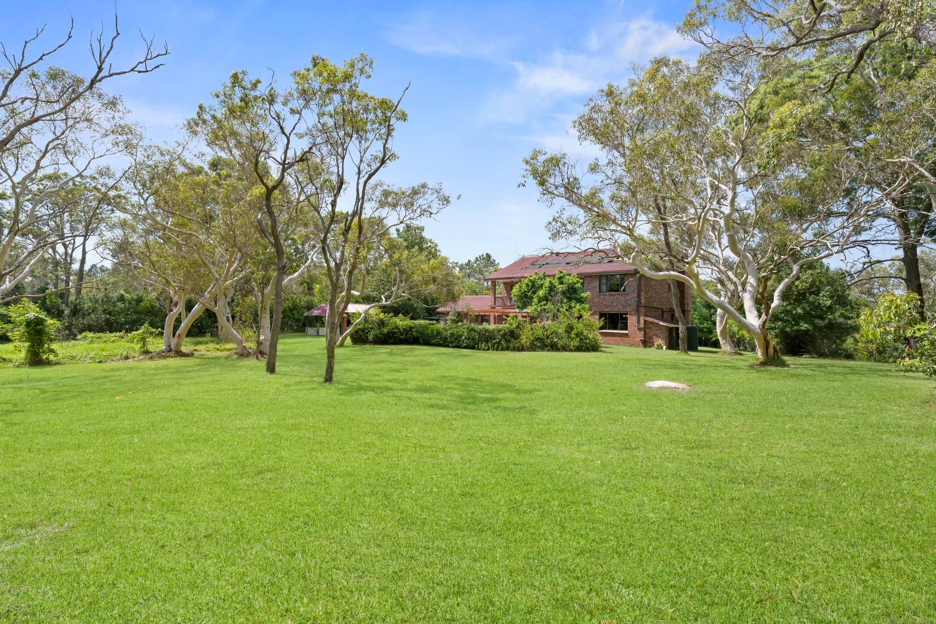 11 Minkara Road, BAYVIEW NSW 2104, Bayview - Image 1