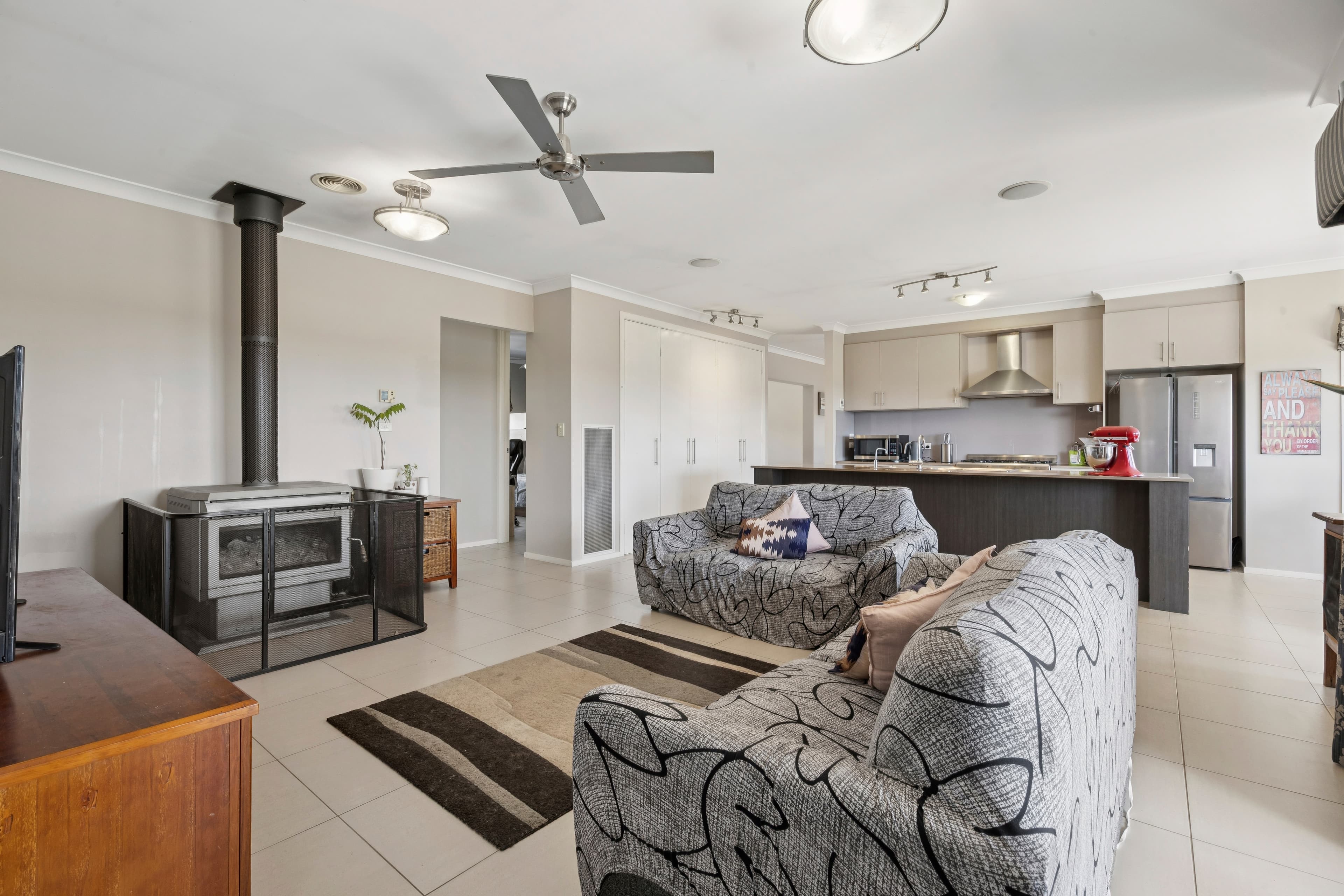 100 Zouch Road, Yass NSW 2582, Yass - Image 1