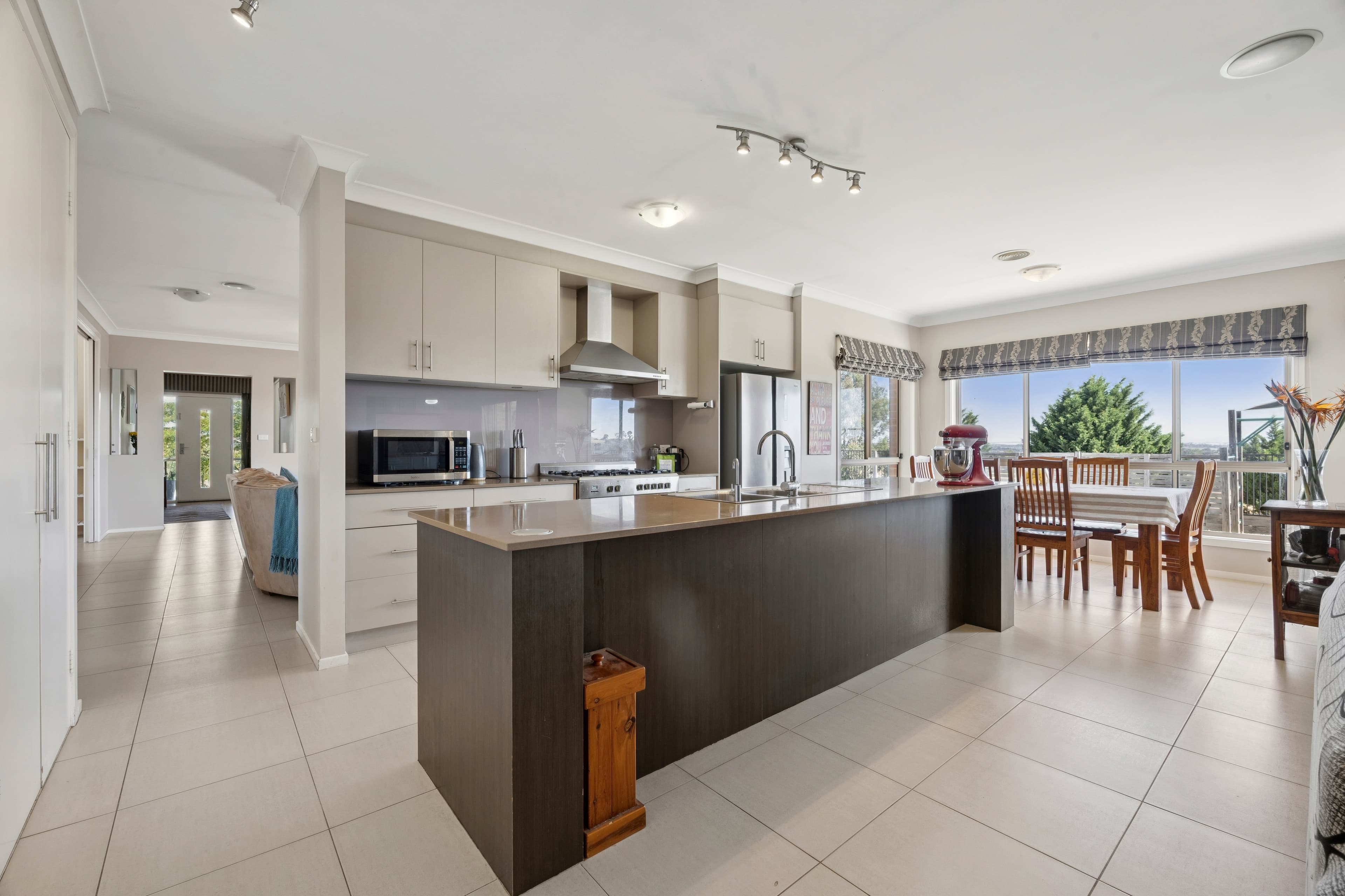 100 Zouch Road, Yass NSW 2582, Yass - Thumbnail 2