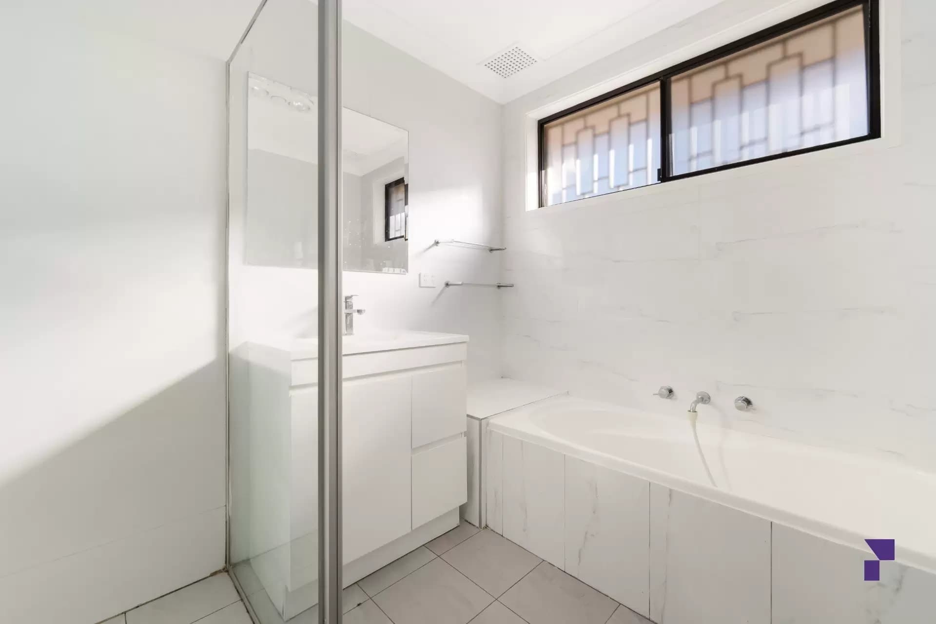 4/221-227 Old Kent Road, Greenacre - Thumbnail 7