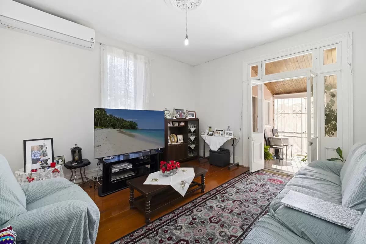 15 Nicholson Street, Burwood - Thumbnail 7