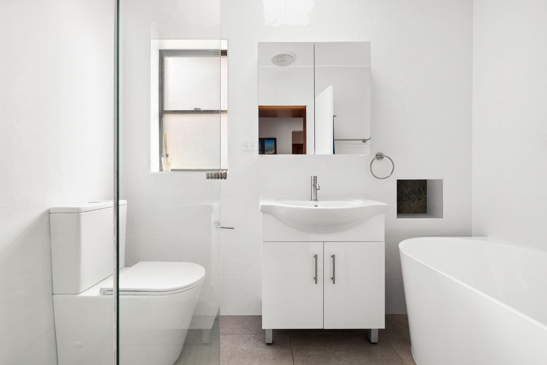 16 Fraser Avenue, Eastgardens - Thumbnail 3