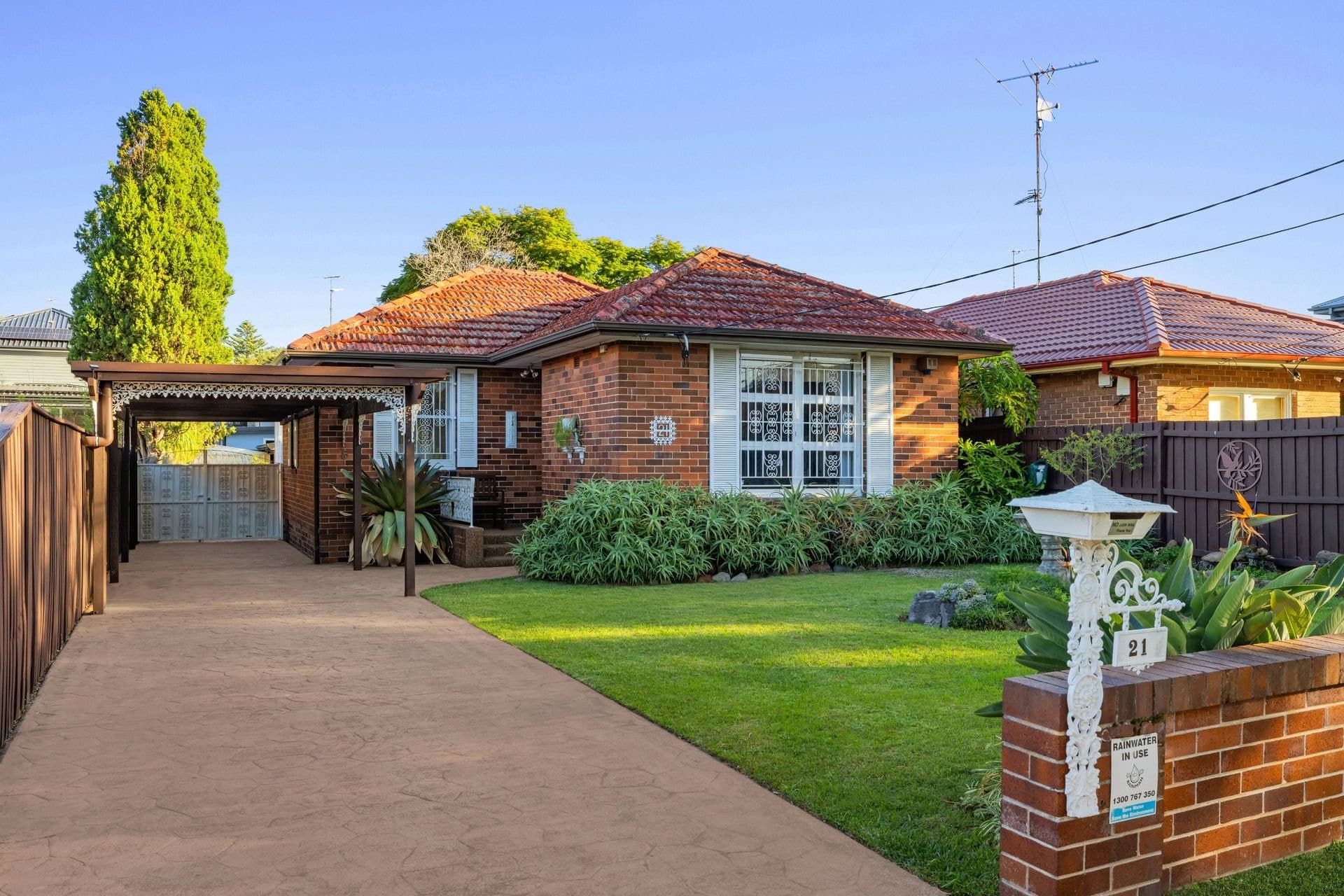 21 Holloway Street, Pagewood - Image 1