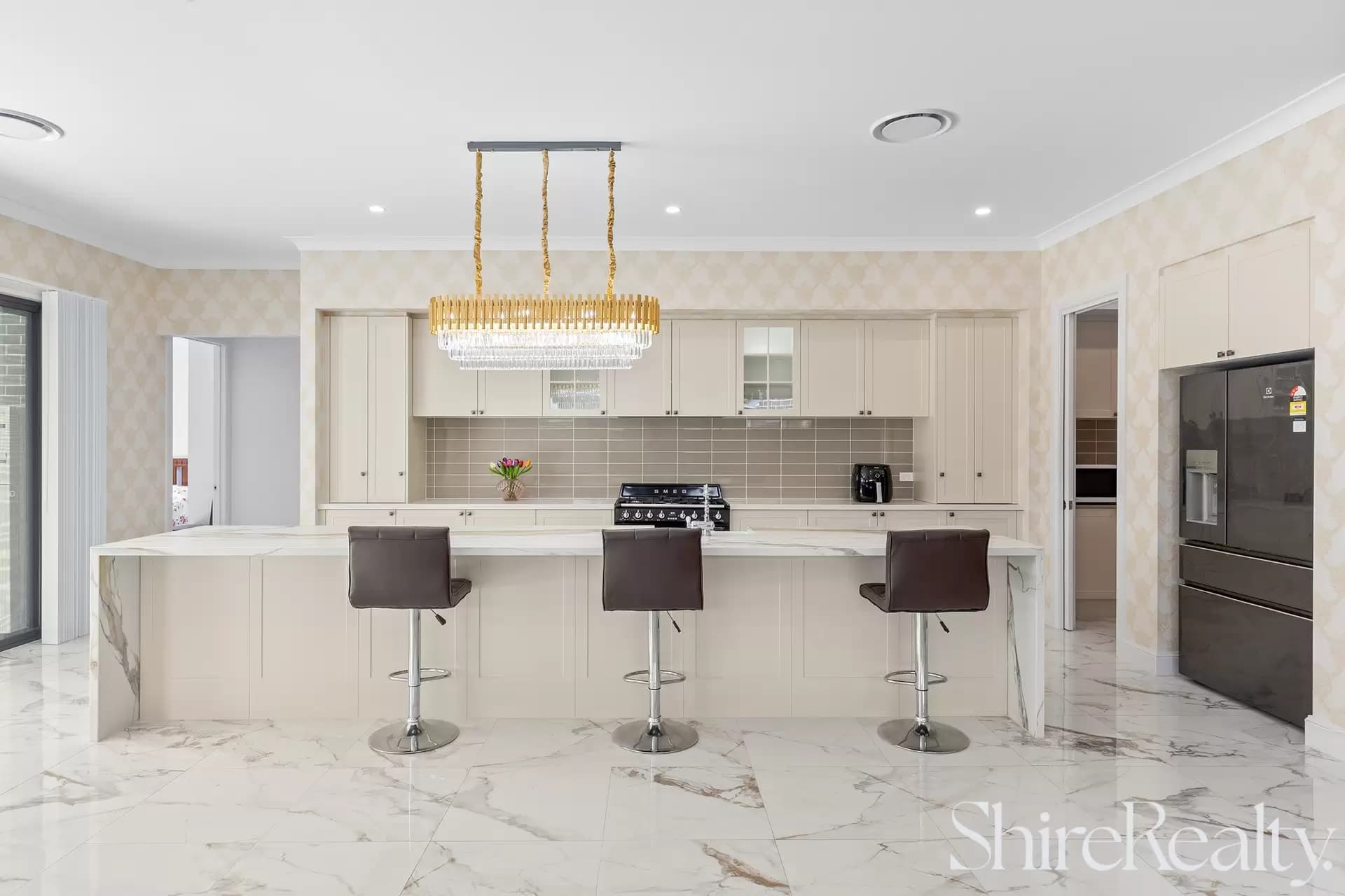 34 Tablelands Street, Box Hill, Box Hill - Thumbnail 2