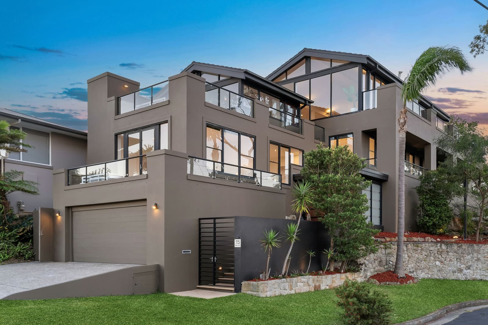 15 Morella Place, CASTLE COVE, Castle Cove - Thumbnail 3