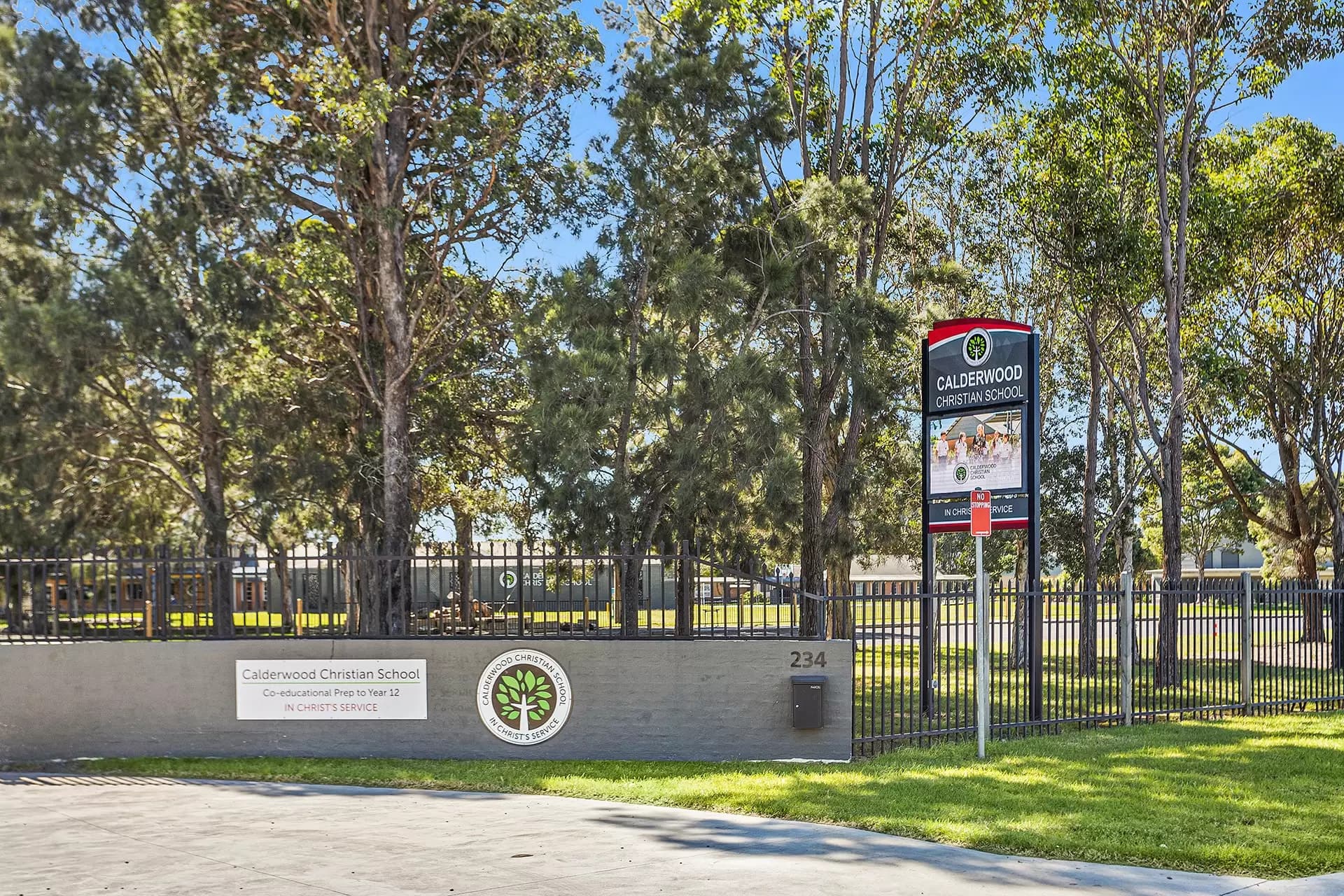 11 Fettler Street, Calderwood - Thumbnail 2