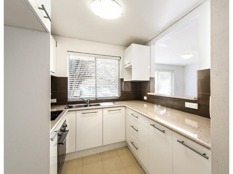 5/76-82 Glencoe Street, Sutherland - Thumbnail 2