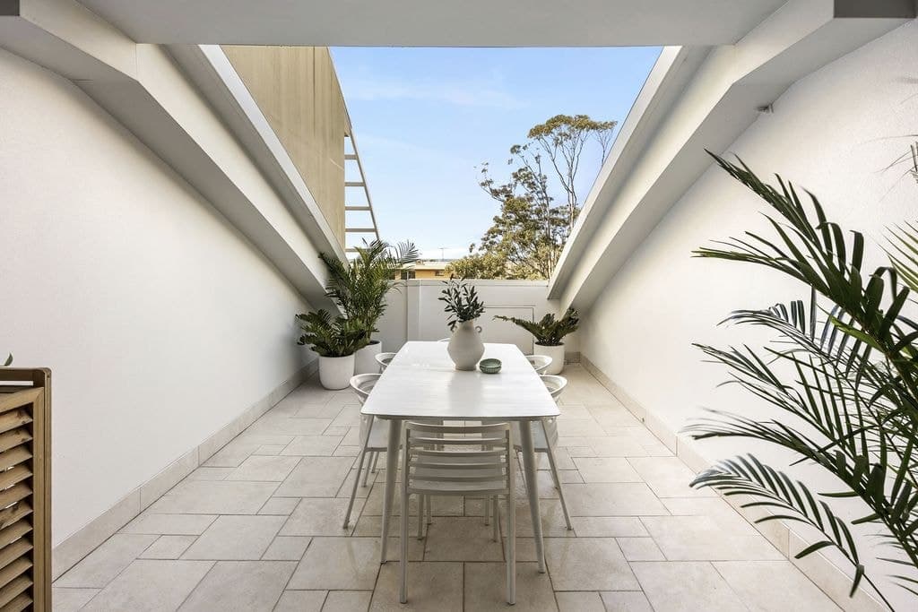 53/4-16 Kingsway Street, Dee Why - Thumbnail 2