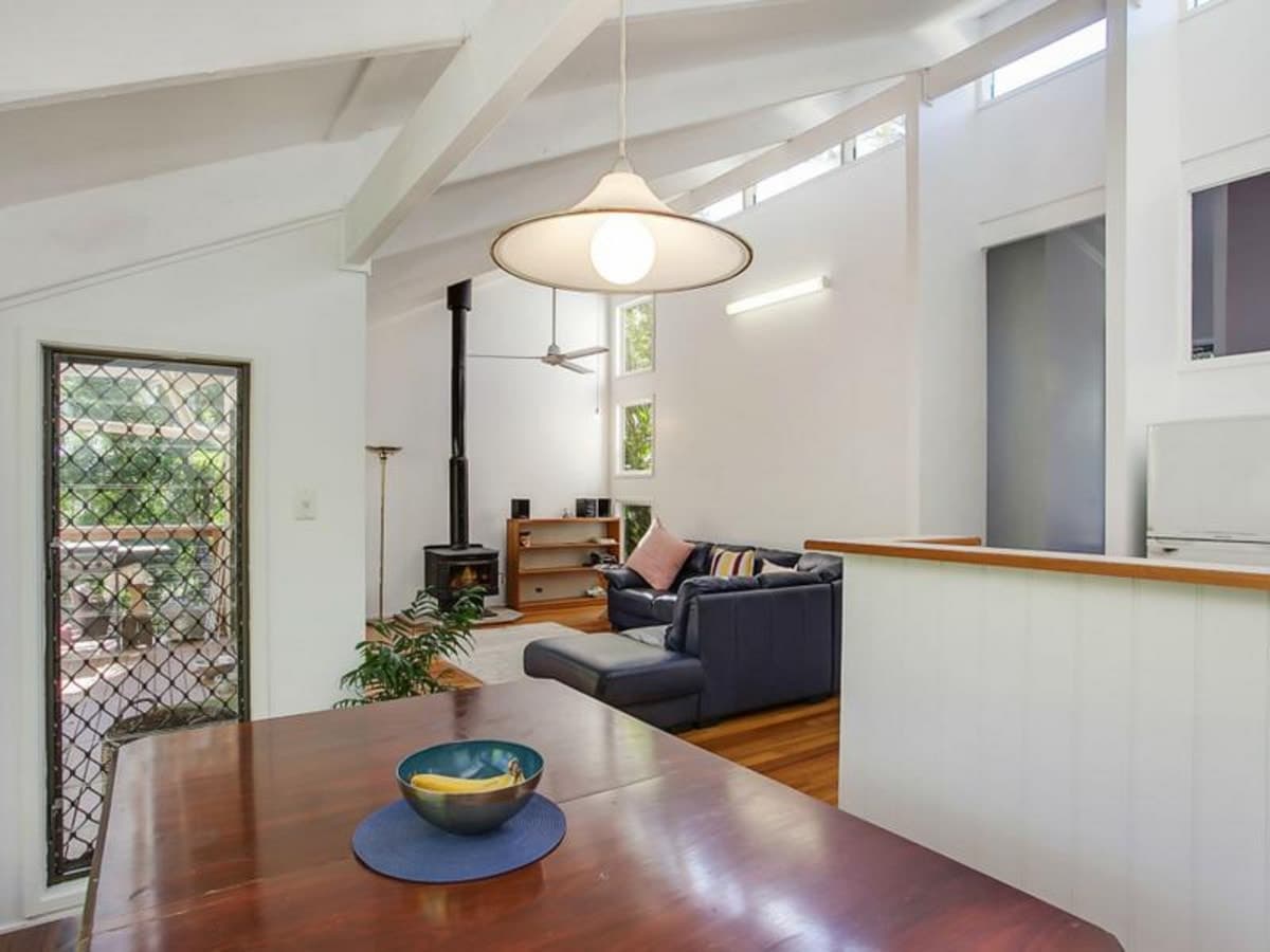 9 McCubbin Crt, BURLEIGH HEADS, Burleigh Heads - Thumbnail 7