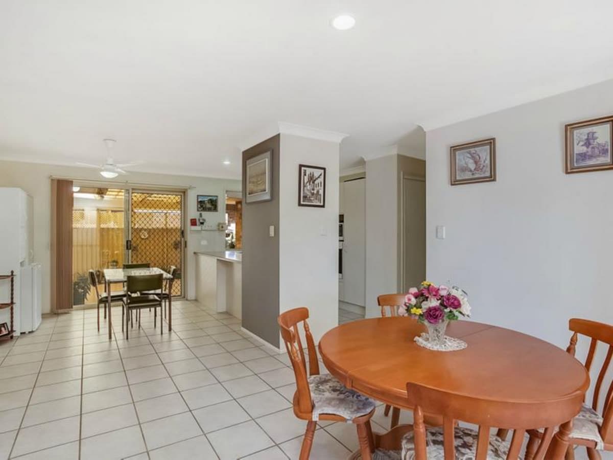 41 Galeen Drive, BURLEIGH WATERS, Burleigh Waters - Thumbnail 5