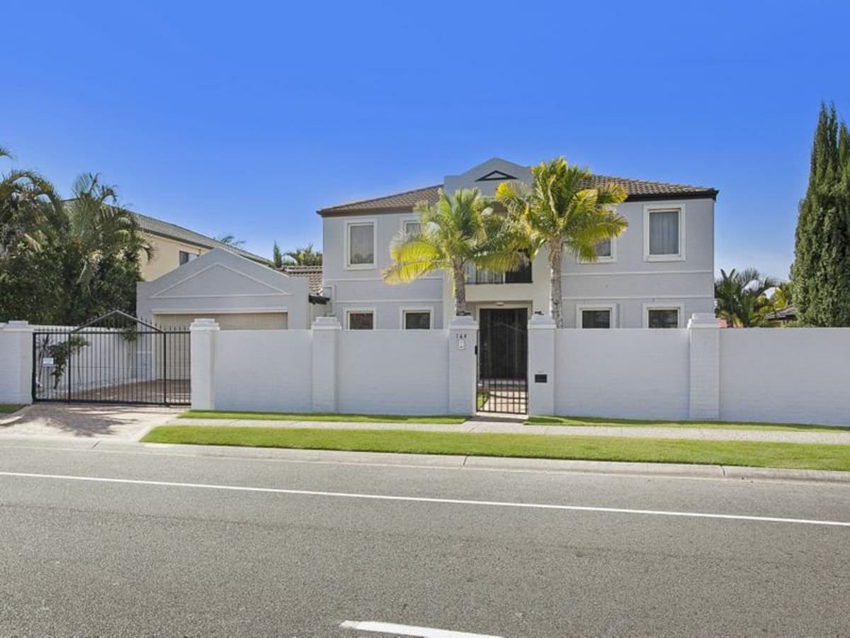 168 Dunlin Drive, BURLEIGH WATERS, Burleigh Waters - Thumbnail 4