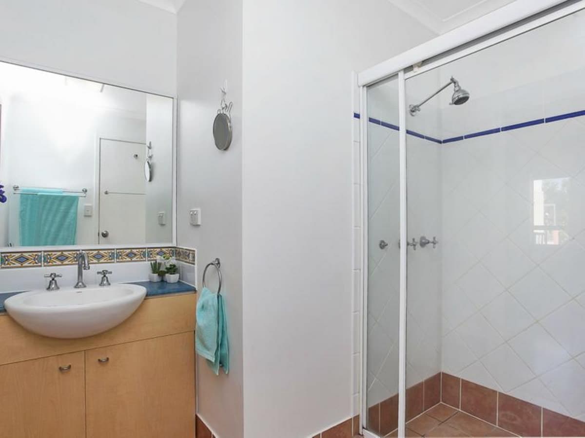 12/98-100 Petrel Avenue, MERMAID BEACH, Mermaid Beach - Thumbnail 8