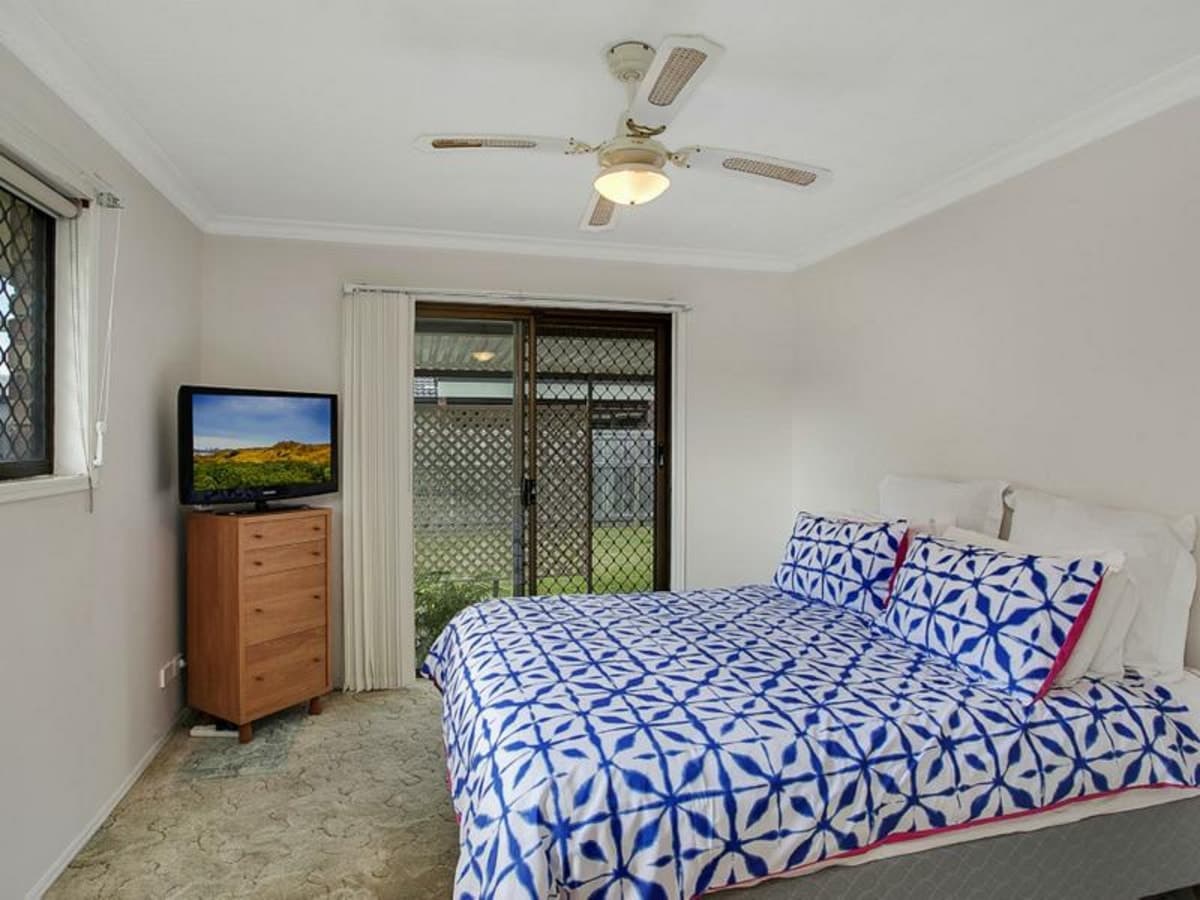 31 Razorbill Street, BURLEIGH WATERS, Burleigh Waters - Thumbnail 6