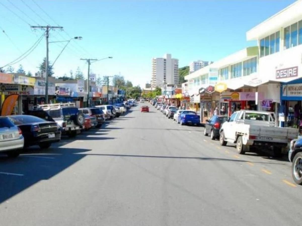 Lot 1 / 3 Kingfisher Crescent, BURLEIGH WATERS, Burleigh Waters - Thumbnail 8
