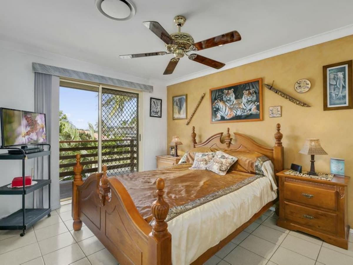 29 Harrier Drive, BURLEIGH WATERS, Burleigh Waters - Thumbnail 8