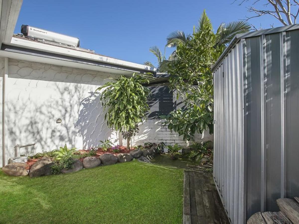 1/3 Peacock Place, BURLEIGH WATERS, Burleigh Waters - Thumbnail 8