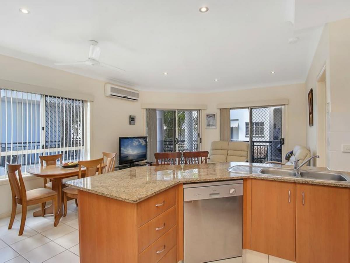 5/34 Burleigh Street, BURLEIGH HEADS, Burleigh Heads - Thumbnail 4