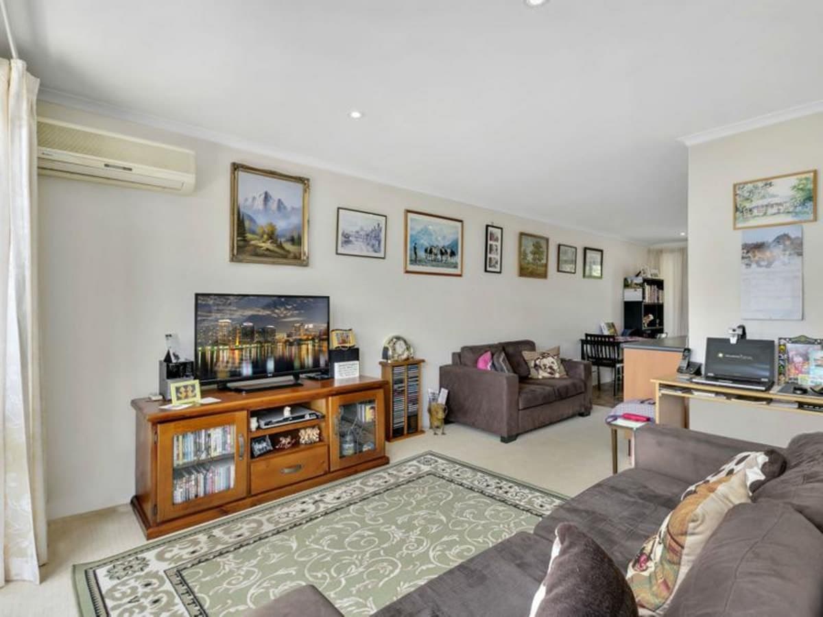 120/170 Bardon Avenue Street, BURLEIGH WATERS, Burleigh Waters - Thumbnail 2