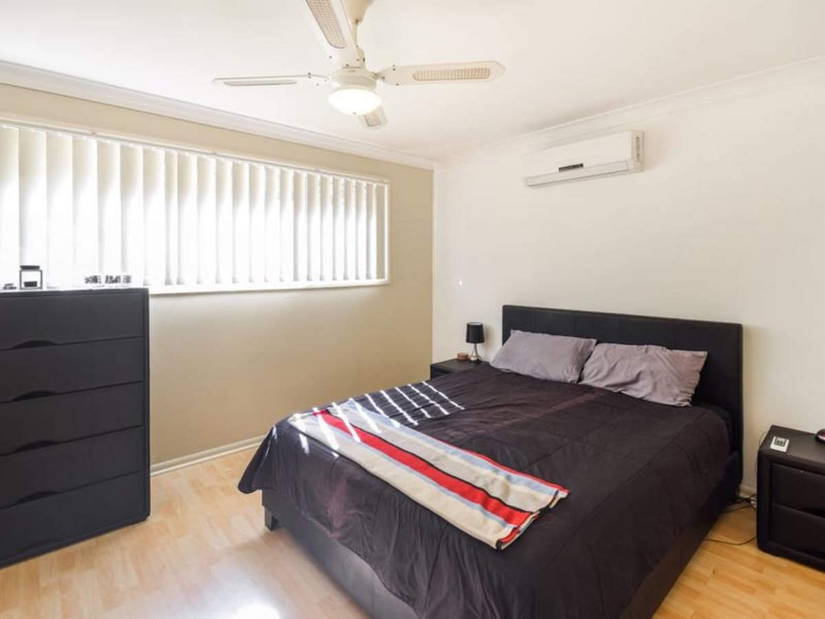 12/154 Currumbin Creek Road, CURRUMBIN WATERS, Currumbin Waters - Thumbnail 2