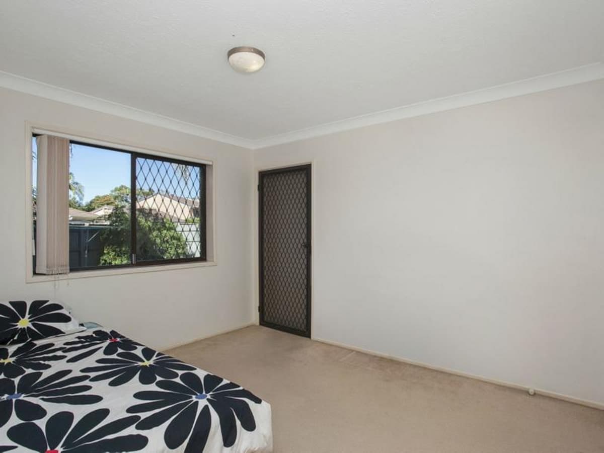 2/18 Peacock Place, BURLEIGH WATERS, Burleigh Waters - Thumbnail 8