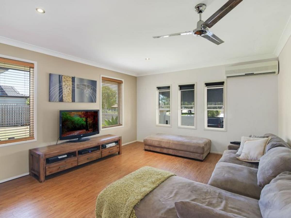 85 Honeyeater Drive, BURLEIGH WATERS, Burleigh Waters - Thumbnail 6