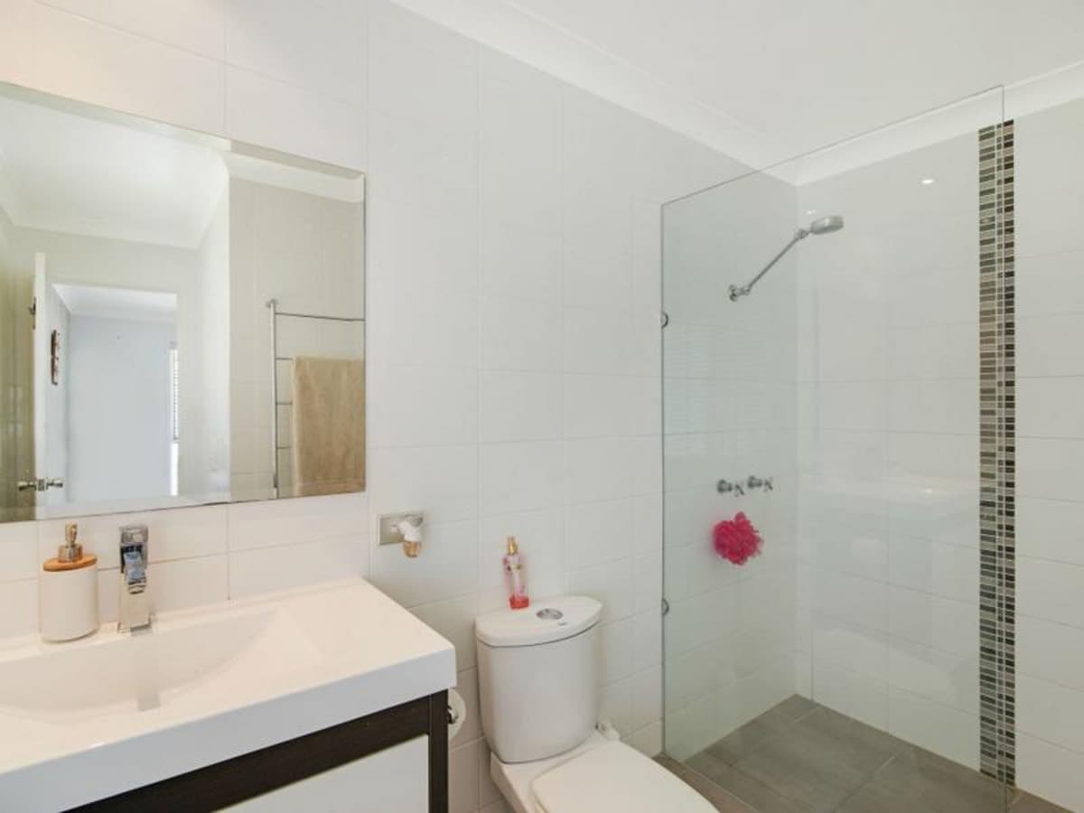 85 Honeyeater Drive, BURLEIGH WATERS, Burleigh Waters - Thumbnail 7