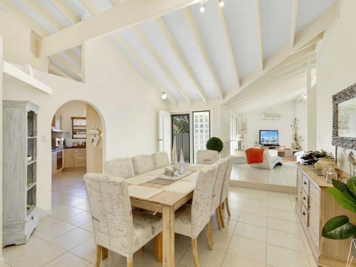 8 Fremar Street, BROADBEACH WATERS, Broadbeach Waters - Thumbnail 6