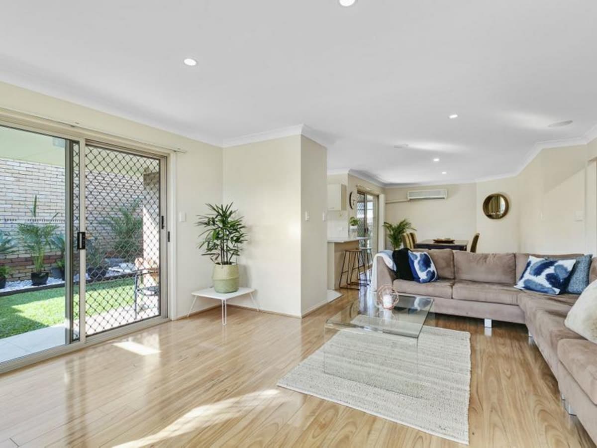 5 Magpie Court, BURLEIGH WATERS, Burleigh Waters - Thumbnail 5
