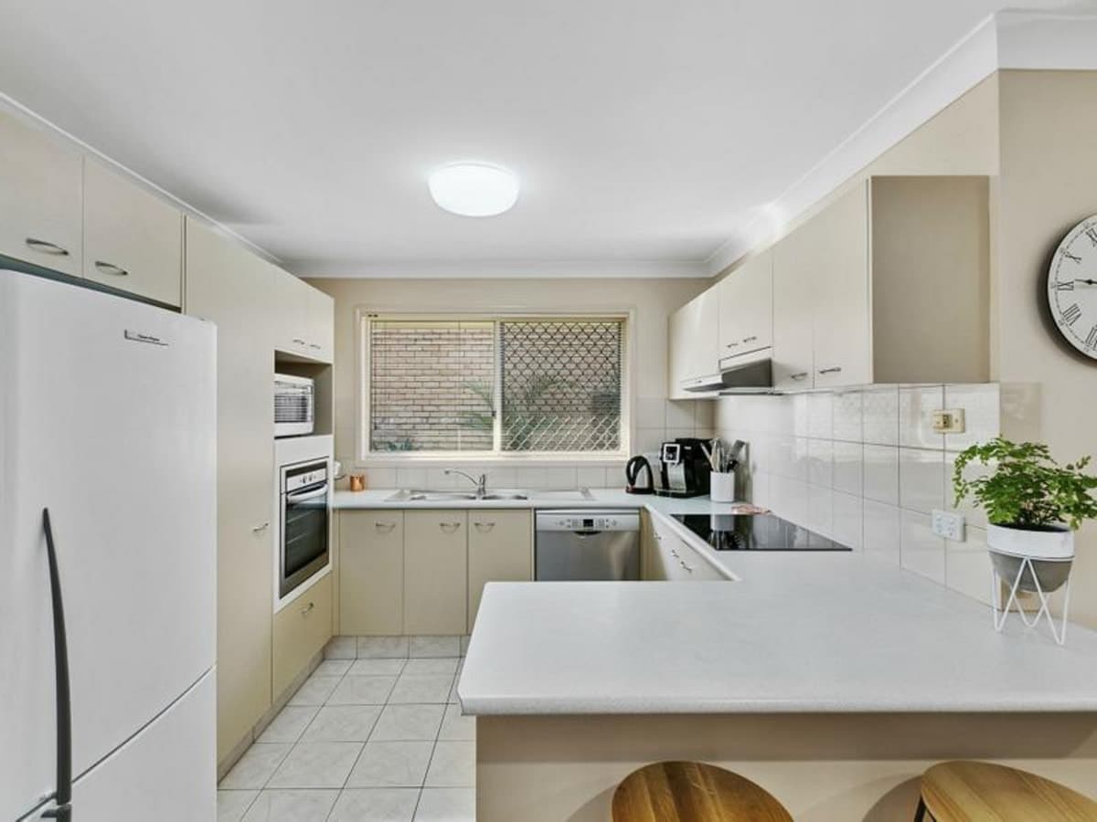 5 Magpie Court, BURLEIGH WATERS, Burleigh Waters - Thumbnail 7