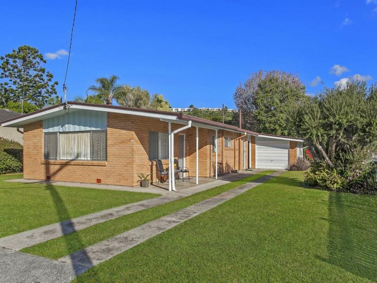 84 Tabilban Street, BURLEIGH HEADS, Burleigh Heads - Thumbnail 4