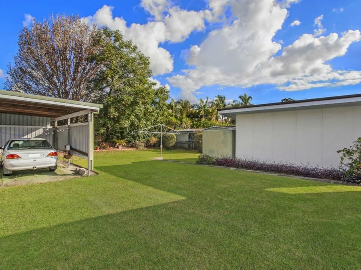 84 Tabilban Street, BURLEIGH HEADS, Burleigh Heads - Thumbnail 5