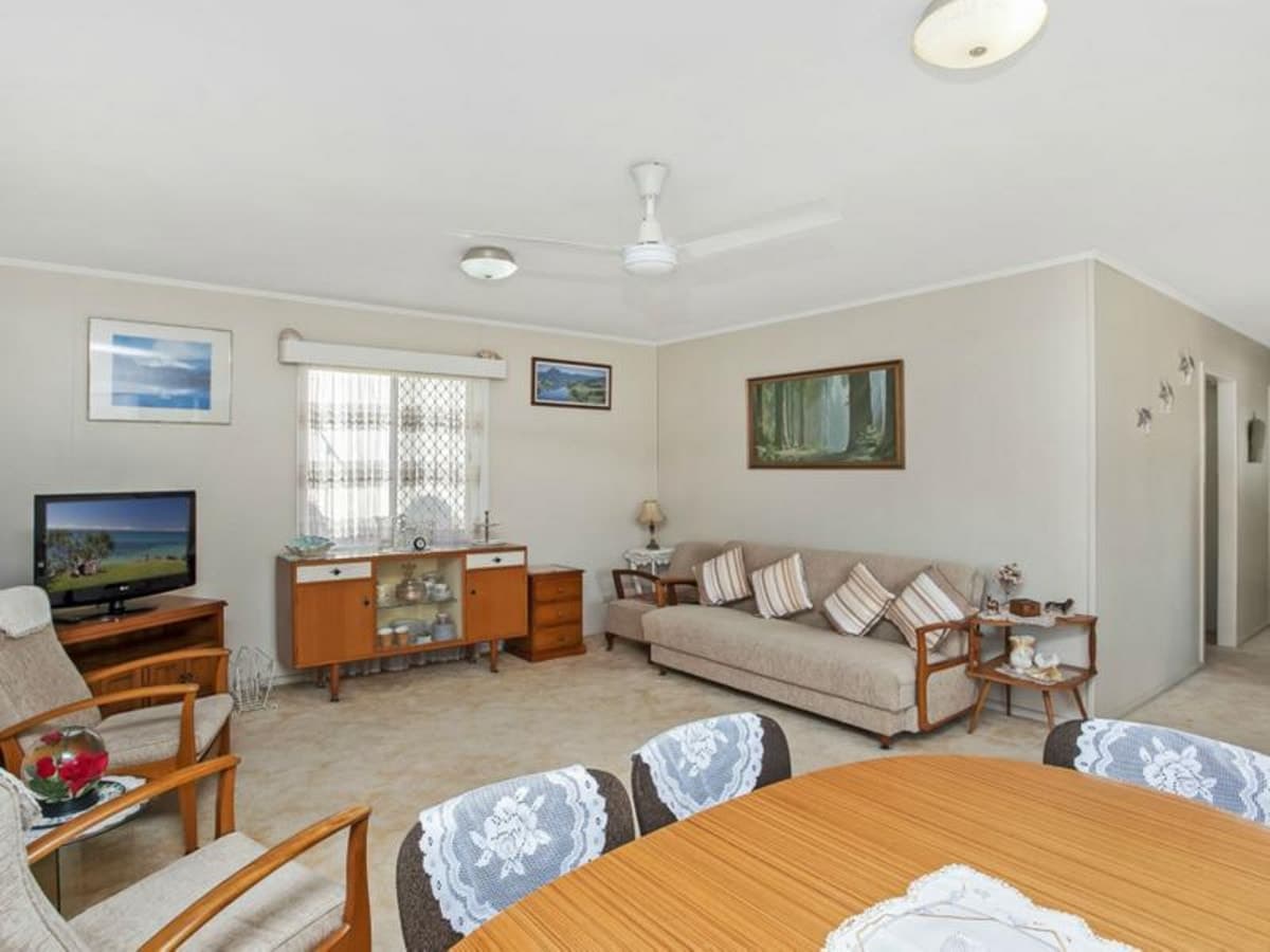 84 Tabilban Street, BURLEIGH HEADS, Burleigh Heads - Thumbnail 7